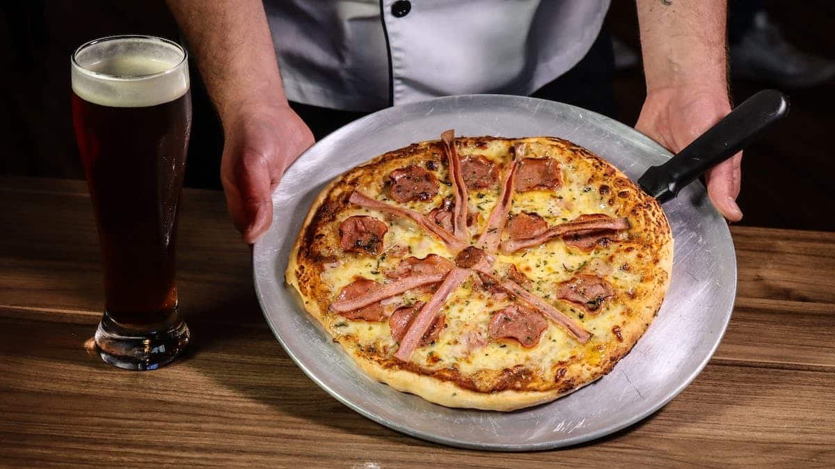pizza poêle