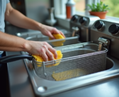 Nettoyer une friteuse : techniques ancestrales et modernes