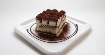 Initier les enfants à la préparation du tiramisu : guide pour s’amuser en cuisine